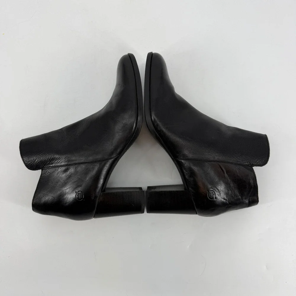 Born Black Leather‎ Ankle Boots Block Heel Side Zip Womens Size 11 Comfort